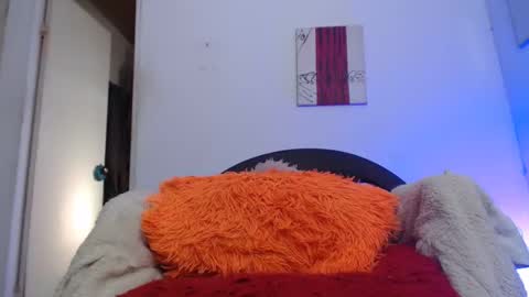 candy_cumyy1 online show from January 13, 2025, 1:39 pm