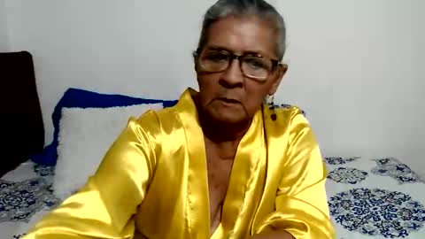 Snapshot of candy_mature_ chatting on June 4, 2026, 12:05 am candy online show from June 4, 2026, 12:05 am