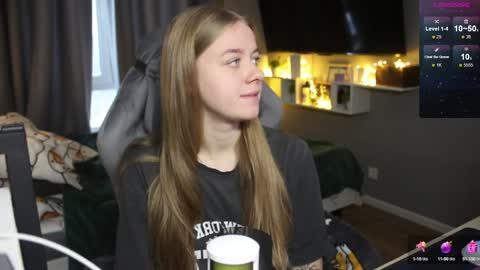 Megan online show from December 19, 2024, 10:13 am