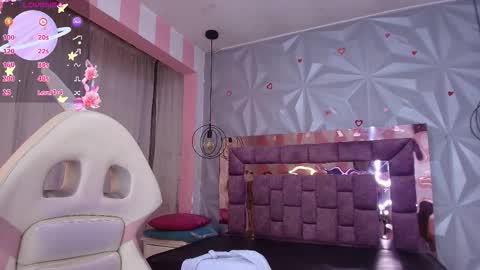 Ania online show from September 24, 2025, 11:13 am