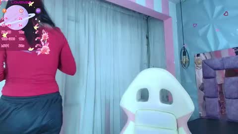 Ania online show from January 15, 2026, 11:04 am