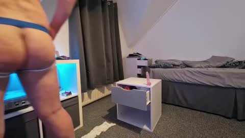 Candy Boy online show from December 25, 2024, 4:33 am