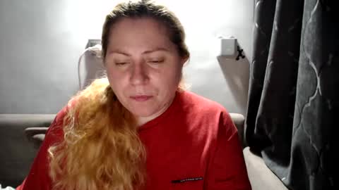 Snapshot of candycream74 chatting on February 22, 2025, 10:42 pm Laura online show from February 22, 2025, 10:42 pm