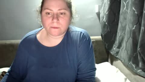 Snapshot of candycream74 chatting on October 26, 2025, 3:51 pm Laura online show from October 26, 2025, 3:51 pm