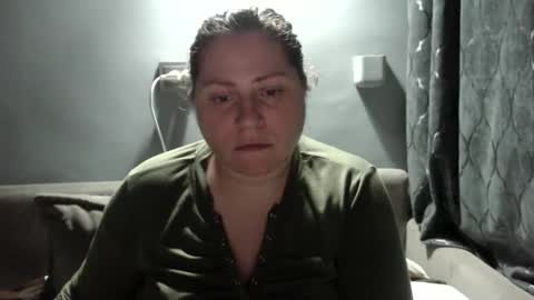 Snapshot of candycream74 chatting on November 10, 2025, 6:18 pm Laura online show from November 10, 2025, 6:18 pm