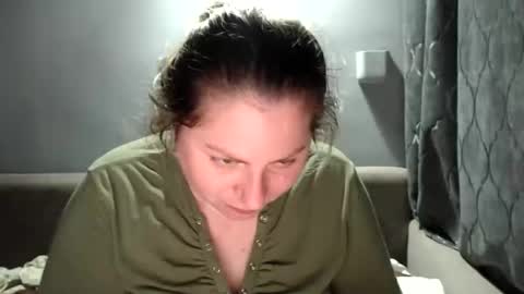 Snapshot of candycream74 chatting on November 11, 2025, 6:30 pm Laura online show from November 11, 2025, 6:30 pm