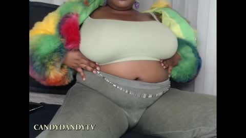 Snapshot of candydandytv chatting on January 5, 2025, 6:35 am CandyDandyTV online show from January 5, 2025, 6:35 am