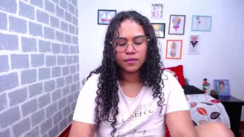 Snapshot of candyhot_sex chatting on January 6, 2025, 10:58 pm Karen online show from January 6, 2025, 10:58 pm