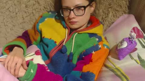 say meow and send tips  online show from December 6, 2024, 10:30 pm