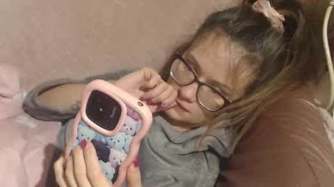 say meow and send tips  online show from December 20, 2025, 3:30 pm