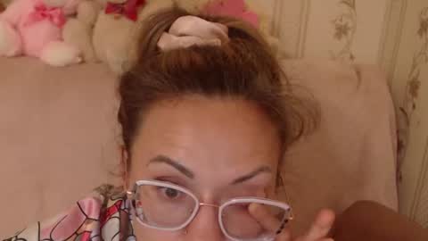 say meow and send tip  online show from July 26, 2026, 9:00 pm