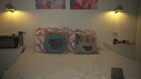 FANSLY  -    online show from February 7, 2025, 3:41 pm