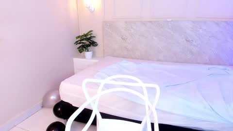 CandyLux4 online show from November 8, 2025, 11:54 am