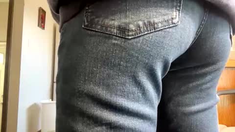 candypeachass online show from February 16, 2026, 6:59 pm