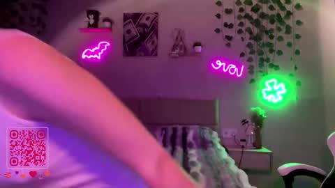 Candy online show from May 31, 2026, 8:54 am