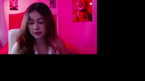 Snapshot of candyre chatting on January 26, 2025, 12:43 pm C A N D Y online show from January 26, 2025, 12:43 pm