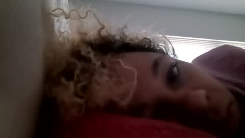 candyredxo2024 online show from September 13, 2025, 1:33 pm