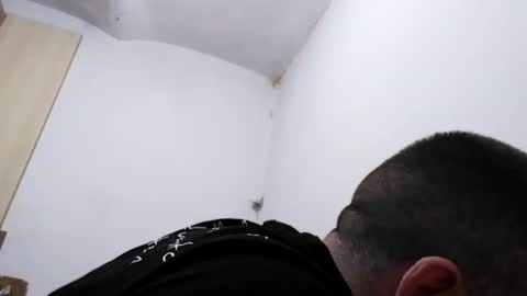 Snapshot of canegay25 chatting on February 19, 2025, 3:27 pm canegay25 online show from February 19, 2025, 3:27 pm