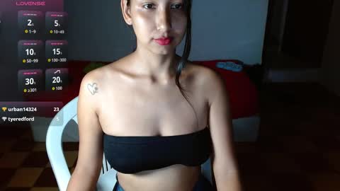 Violeta online show from November 29, 2025, 4:59 am