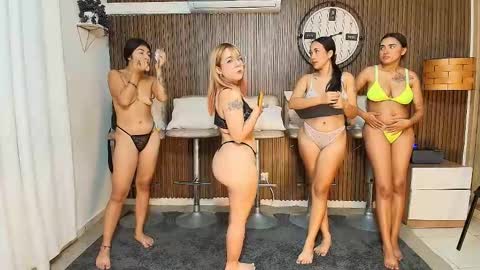 Sara online show from November 6, 2025, 11:33 am