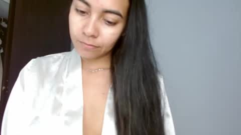Snapshot of cannela_sweett chatting on May 25, 2026, 1:39 pm cannela sweet online show from May 25, 2026, 1:39 pm