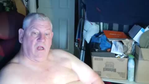 canoelicker69 online show from September 10, 2025, 6:52 pm