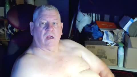 canoelicker69 online show from September 11, 2025, 8:25 am