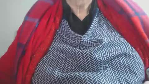 Cinzia  ex regina  online show from January 18, 2026, 4:00 pm