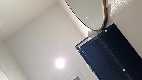 cappinrc8 online show from January 13, 2026, 2:50 am