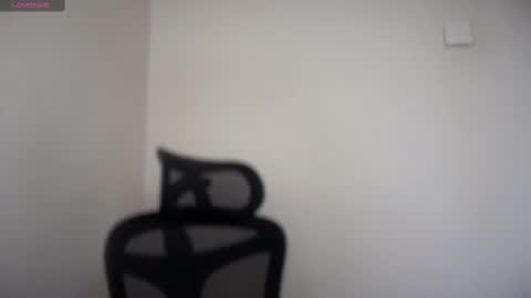 Emma online show from February 17, 2025, 2:48 pm