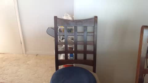 Snapshot of capt5105 chatting on February 17, 2025, 3:04 am capt5105 online show from February 17, 2025, 3:04 am