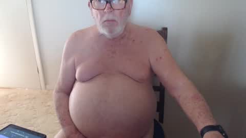 Snapshot of capt5105 chatting on February 25, 2025, 2:25 am capt5105 online show from February 25, 2025, 2:25 am