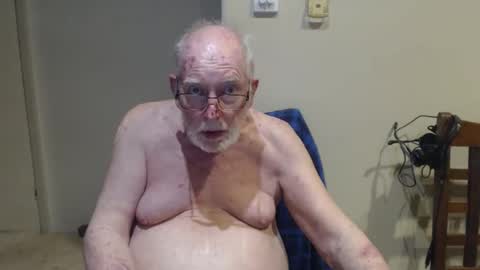 Snapshot of capt5105 chatting on November 16, 2025, 10:10 am capt5105 online show from November 16, 2025, 10:10 am