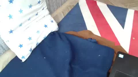 Captain online show from October 25, 2025, 1:29 pm