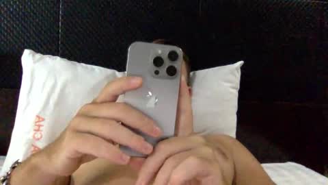 follow my twitter  online show from November 21, 2025, 5:39 am