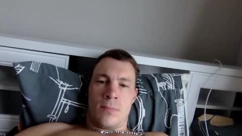 follow my twitter  online show from December 5, 2025, 6:11 am