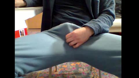 Snapshot of captainbratwurst21 chatting on December 2, 2024, 6:32 pm captainbratwurst21 online show from December 2, 2024, 6:32 pm