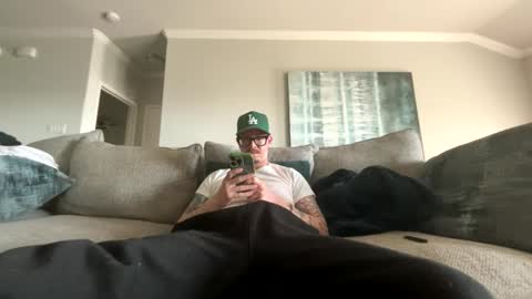 Captaincumgun online show from March 25, 2026, 10:49 pm