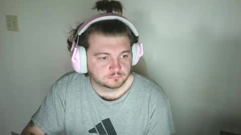 captianplanet1313 online show from November 3, 2025, 1:23 pm