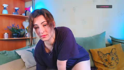 Snapshot of car0line1995 chatting on October 26, 2025, 8:53 am girl - foxi and tranny - kami online show from October 26, 2025, 8:53 am