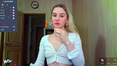 caramel online show from October 4, 2025, 8:29 pm