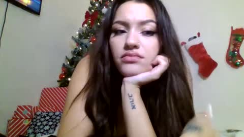 caramelmami26 online show from December 25, 2024, 6:31 am