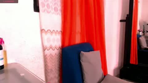 Snapshot of caramelo945256 chatting on May 19, 2026, 6:36 pm LILI online show from May 19, 2026, 6:36 pm