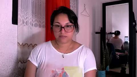 LILI online show from June 9, 2026, 10:32 pm