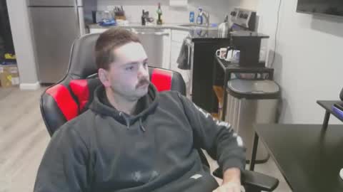 Snapshot of cardi_beans chatting on January 4, 2025, 5:26 pm cardi_beans online show from January 4, 2025, 5:26 pm