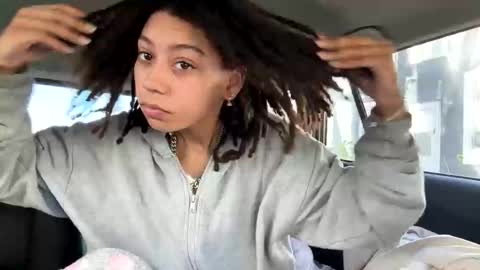 Snapshot of carebearx215 chatting on November 14, 2025, 2:38 pm carebearx215 online show from November 14, 2025, 2:38 pm