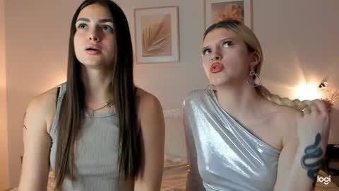 caressyourself online show from January 12, 2025, 2:19 pm