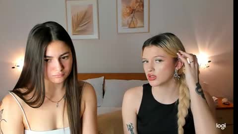 caressyourself online show from January 16, 2025, 2:51 pm