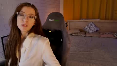 careyjonas online show from April 20, 2026, 6:20 pm