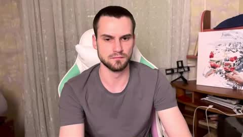 Cari online show from November 19, 2025, 7:25 pm